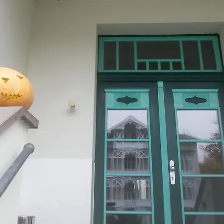 Duenenhaus * Sellin (Rugen)